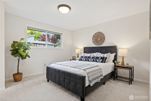 12018 NE 136th Place, Kirkland, WA 98034
