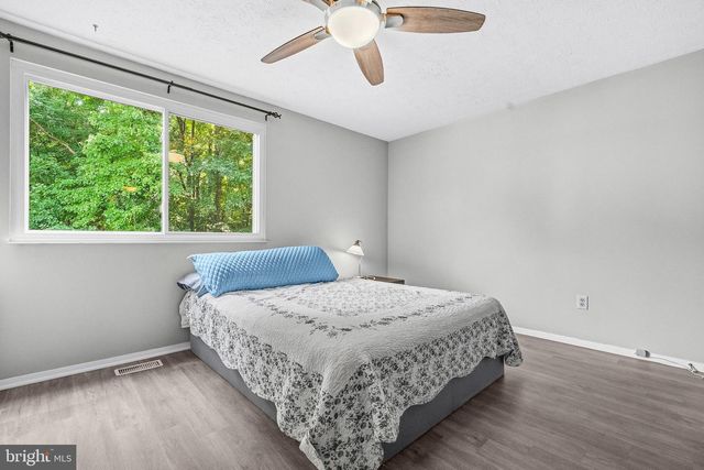 8348 ROCKY FORGE CT, Springfield, VA 22153
