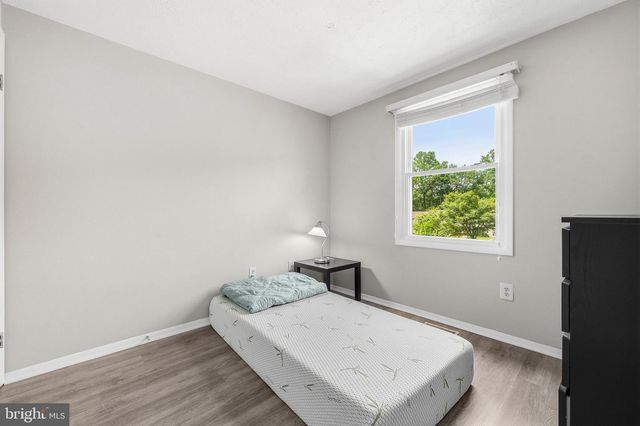 8348 ROCKY FORGE CT, Springfield, VA 22153