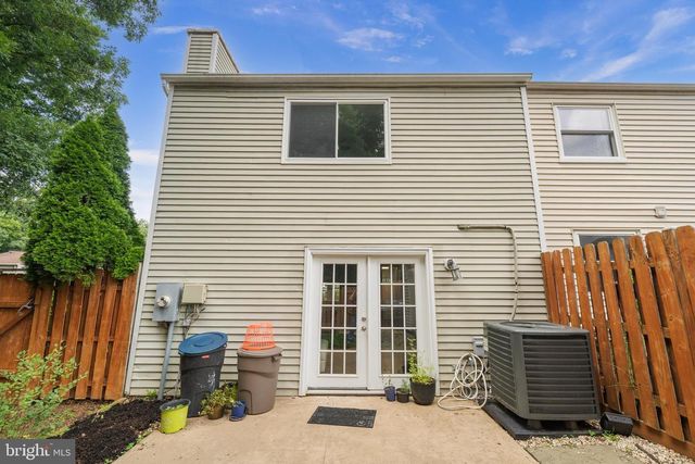 8348 ROCKY FORGE CT, Springfield, VA 22153