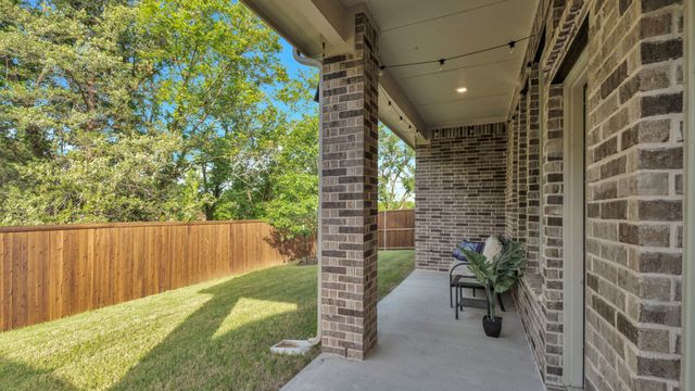 5317 Riverwalk Parkway, Garland, TX 75040