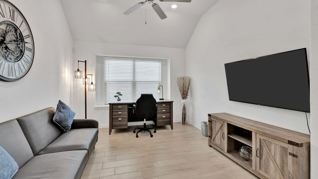 5317 Riverwalk Parkway, Garland, TX 75040