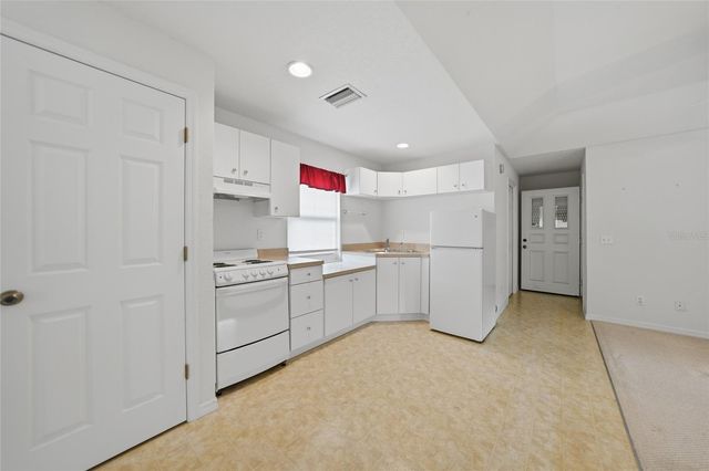 5205 SW CARLTON AVENUE, Arcadia, FL 34266