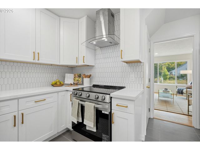 3215 Ne 89TH Ave, Portland, OR 97220