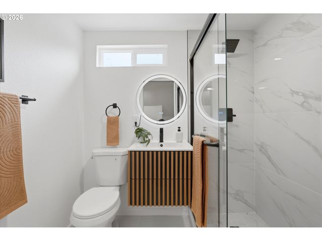 3215 Ne 89TH Ave, Portland, OR 97220