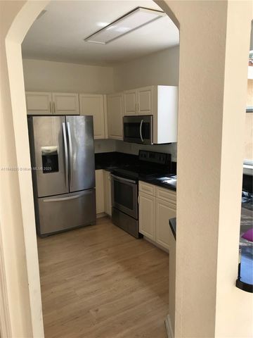 170 SE 6th Rd, Homestead, FL 33030