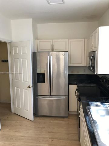 170 SE 6th Rd, Homestead, FL 33030