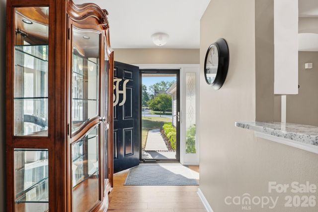 7224 Swans Run Road, Charlotte, NC 28226