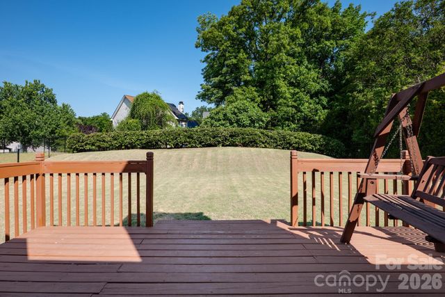 7224 Swans Run Road, Charlotte, NC 28226
