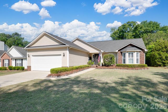7224 Swans Run Road, Charlotte, NC 28226
