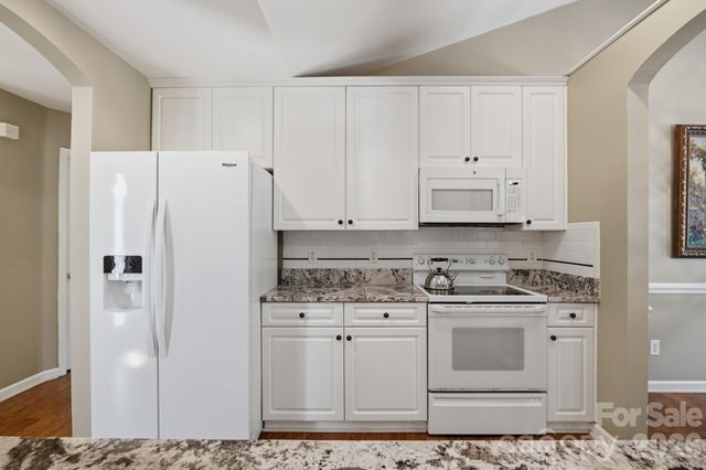 7224 Swans Run Road, Charlotte, NC 28226