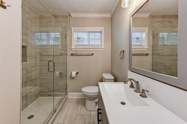 6618 Winton Street, Houston, TX 77021