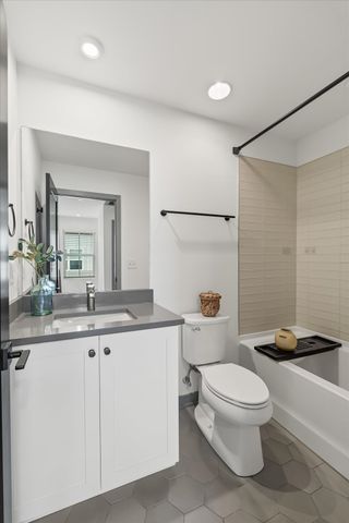 2001 Edison Park Ln, Nashville, TN 37209