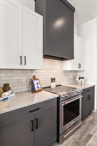 2001 Edison Park Ln, Nashville, TN 37209