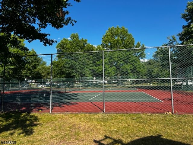 107 Rachel Ct, Franklin Twp., NJ 08823