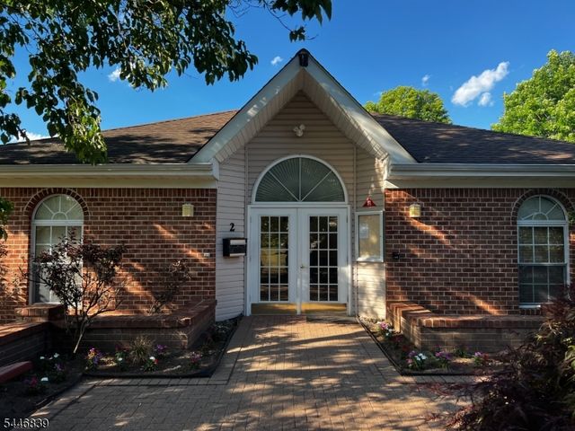 107 Rachel Ct, Franklin Twp., NJ 08823