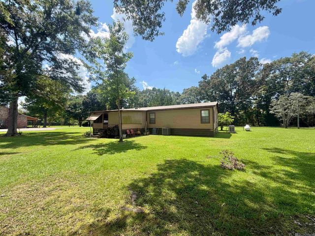 24632 Brian Rd, Zachary, LA 70791