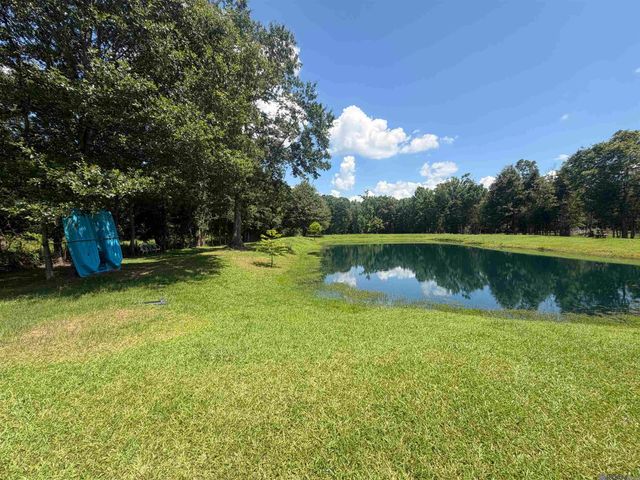 24632 Brian Rd, Zachary, LA 70791