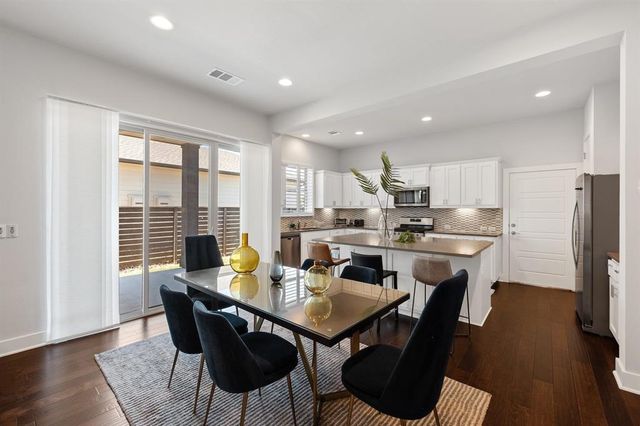 1506 Arcilla ST, Austin, TX 78741