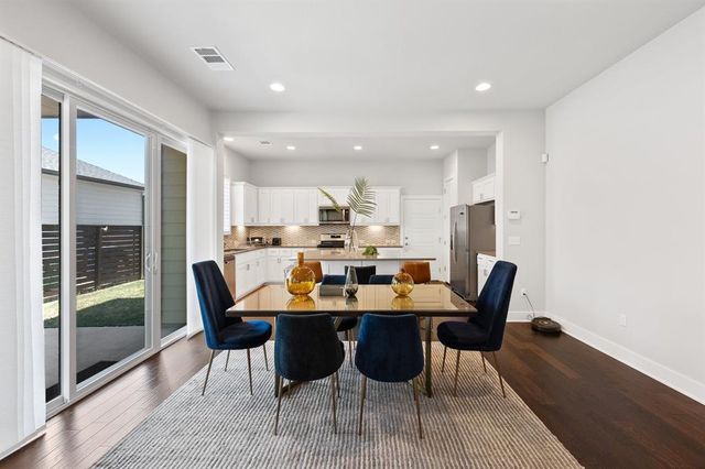 1506 Arcilla ST, Austin, TX 78741