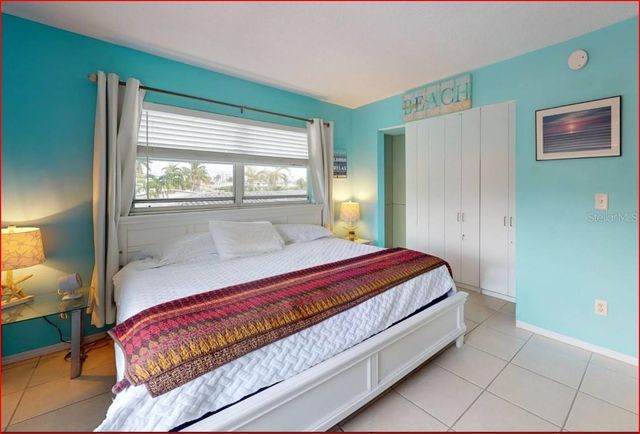 11440 1ST STREET E 6, Treasure Island, FL 33706