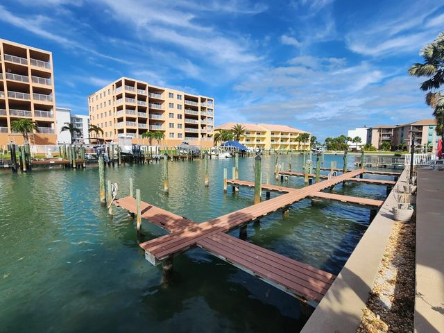 11440 1ST STREET E 6, Treasure Island, FL 33706