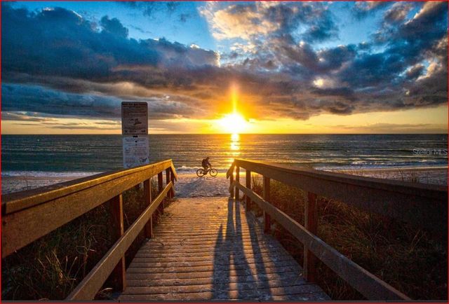 11440 1ST STREET E 6, Treasure Island, FL 33706