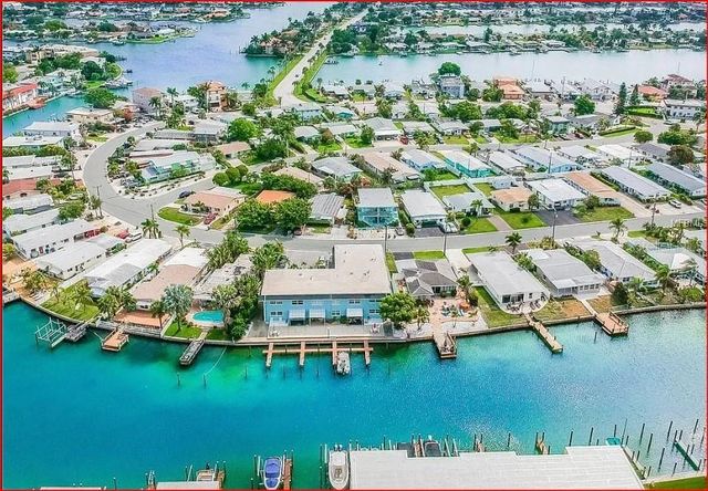 11440 1ST STREET E 6, Treasure Island, FL 33706