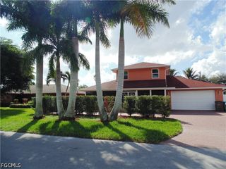 1120 SE 33 TER, Cape Coral, FL 33904
