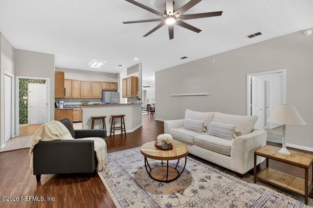 1634 MAJESTIC VIEW Lane, Orange Park, FL 32003