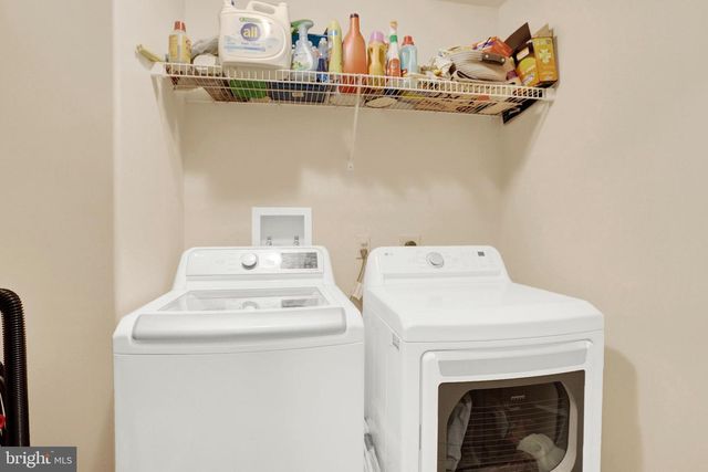 5 MADISON CIRCLE, Carlisle, PA 17015