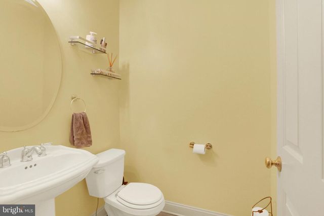 5 MADISON CIRCLE, Carlisle, PA 17015