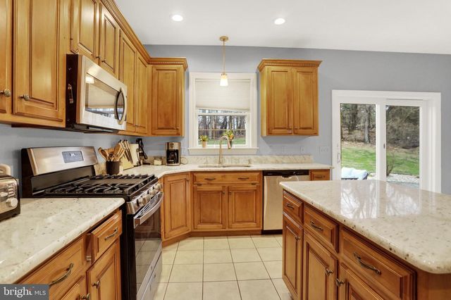 5 MADISON CIRCLE, Carlisle, PA 17015