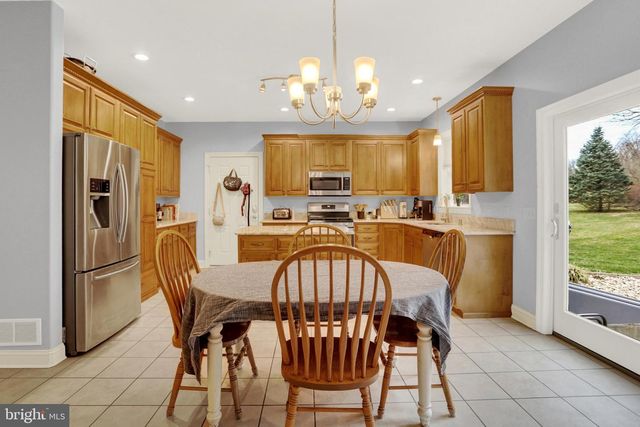 5 MADISON CIRCLE, Carlisle, PA 17015