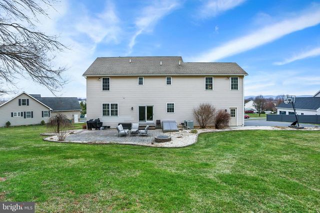 5 MADISON CIRCLE, Carlisle, PA 17015