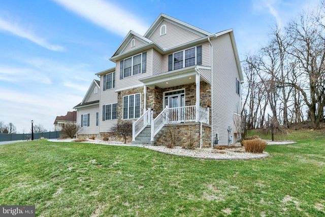 5 MADISON CIRCLE, Carlisle, PA 17015