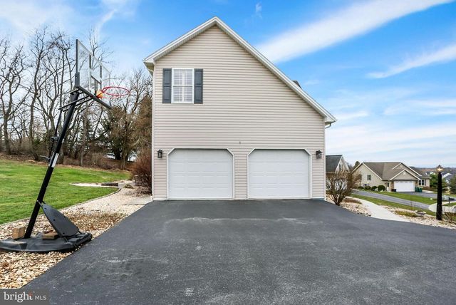 5 MADISON CIRCLE, Carlisle, PA 17015