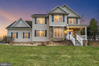 5 MADISON CIRCLE, Carlisle, PA 17015