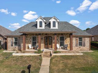107 Garden Vista Dr, Marshall, TX 75672