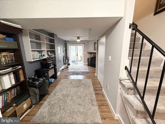 2847 CHABLIS CIR, Woodbridge, VA 22192