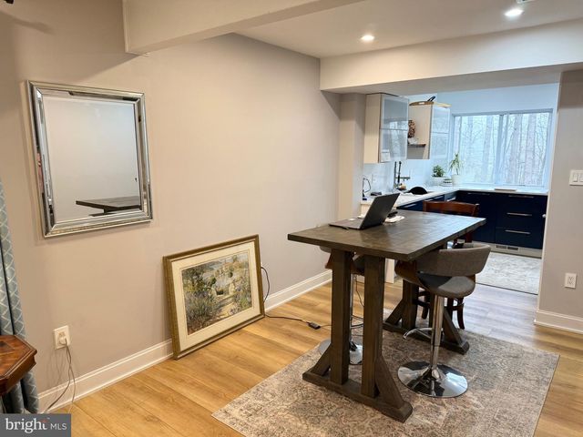 2847 CHABLIS CIR, Woodbridge, VA 22192