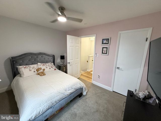 2847 CHABLIS CIR, Woodbridge, VA 22192