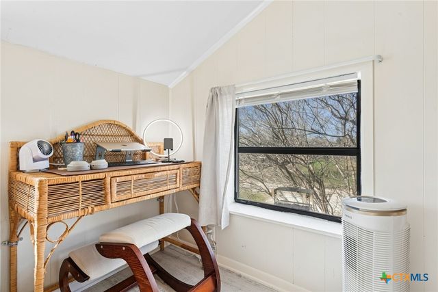 105 S Peach Street, Little River Academy, TX 76554