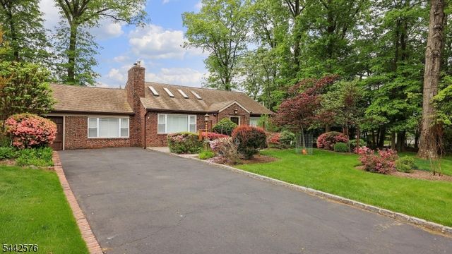 1399 Birch Hill Rd, Mountainside Boro, NJ 07092