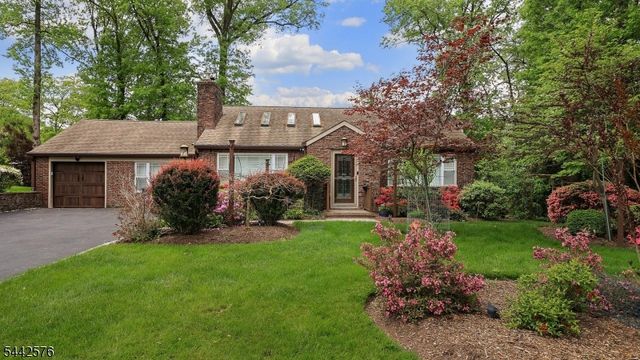 1399 Birch Hill Rd, Mountainside Boro, NJ 07092