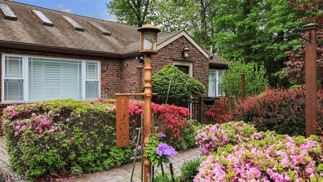 1399 Birch Hill Rd, Mountainside Boro, NJ 07092