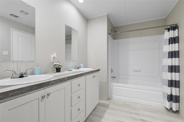 6213 Maine Trail, Granbury, TX 76048