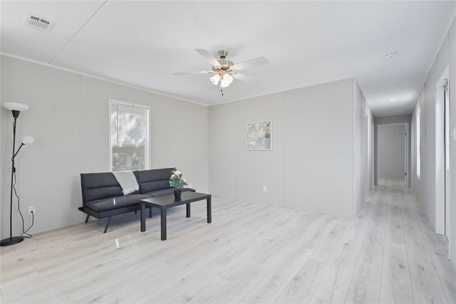 6213 Maine Trail, Granbury, TX 76048