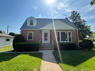 1515 Orchard Street, Des Plaines, IL 60018