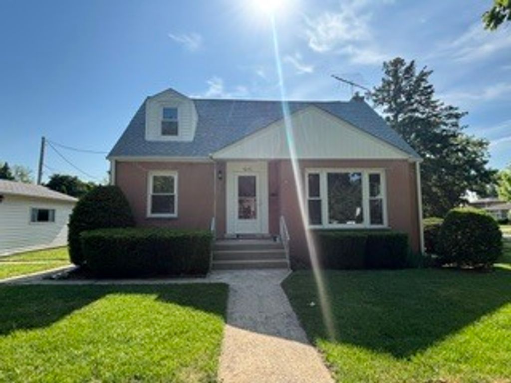 1515 Orchard Street, Des Plaines, IL 60018